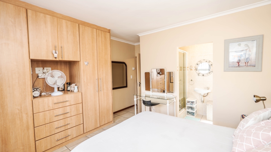 3 Bedroom Property for Sale in Brackenfell South Western Cape